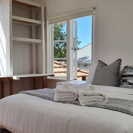 Bright And Modern Oasis In Kingsland Villa Auckland Exterior foto