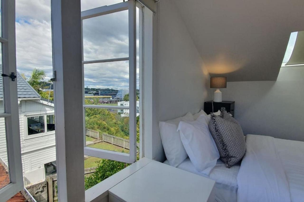 Bright And Modern Oasis In Kingsland Villa Auckland Exterior foto